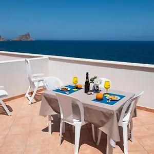 https://la-terrazza-del-sole-apartments.sicilyhotelsitaly.net